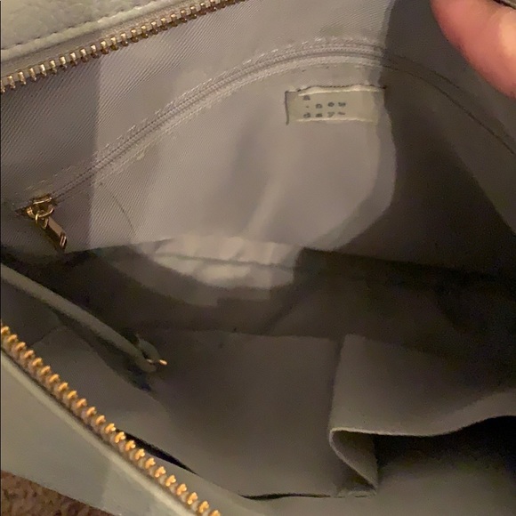 Purse - Picture 2 of 2